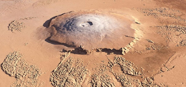 Mars volcano went extinct at the same time as the dinosaurs extinction ...