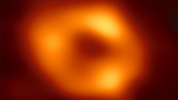 First picture of the black hole in Milkey Way