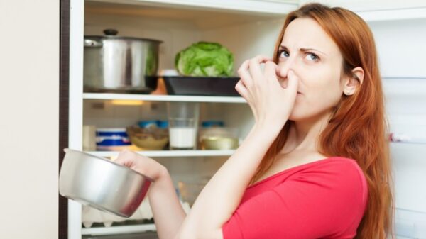 woman red holding foul food