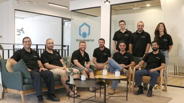 Pickommerce team (company pic)